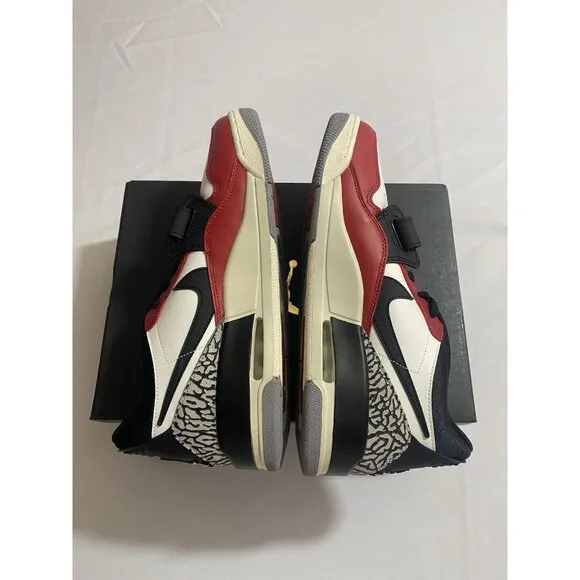 New Men’s Size 10.5 - Jordan Legacy 312 Low Chicago CD7069 106