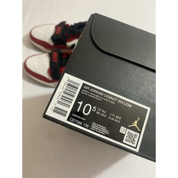 New Men’s Size 10.5 - Jordan Legacy 312 Low Chicago CD7069 106