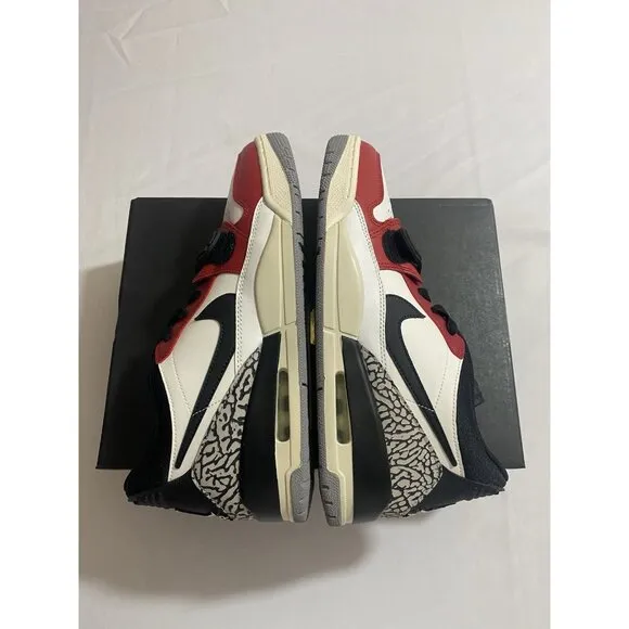New Men’s Size 10.5 - Jordan Legacy 312 Low Chicago CD7069 106