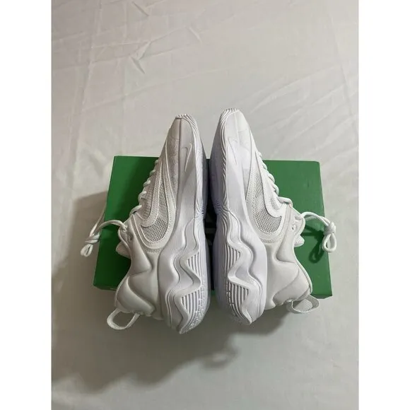 New Men’s Size 8.5 - Nike Giannis Immortality 3 Triple White DZ7533 102