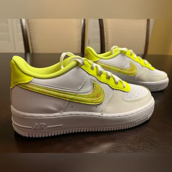 New Nike Air Force 1 White Volt Sneaker Shoes Size US 6.5Y