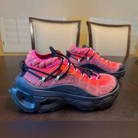 New Nike Air Max Flyknit Venture Pink Sneaker Shoes Size US 7.5