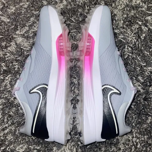 New NIKE Air Zoom Infinity Tour Next % in Wolf Grey/Cool Grey/Pink Spell/Black