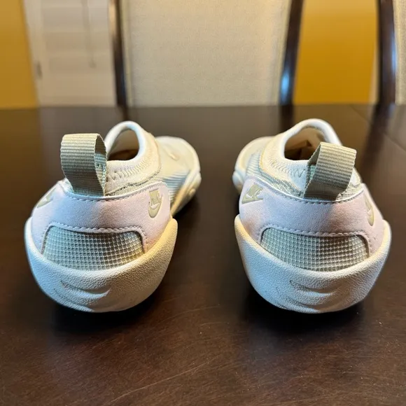 New Nike Aqua Turf Water Sneaker Shoes Size US 8