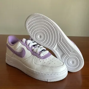 New Nike By You Air Force 1 Low White/Purple DN4165-991 Women’s Size 6 NWOB
