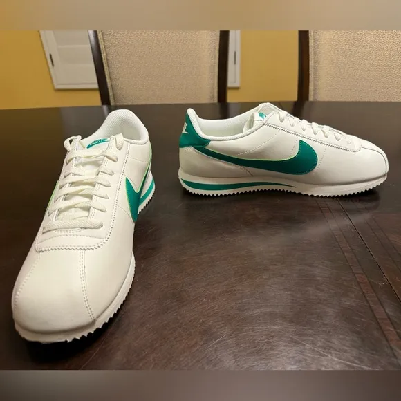 New Nike Cortez Leather White Green Sneaker Shoes