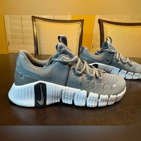 New Nike Free Metcon 5 Smoke Gray Sneakers Shoes Size US 13