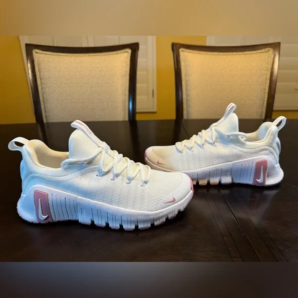 New Nike Free Metcon 6 White Pink Sneakers Shoes Size US 7.5