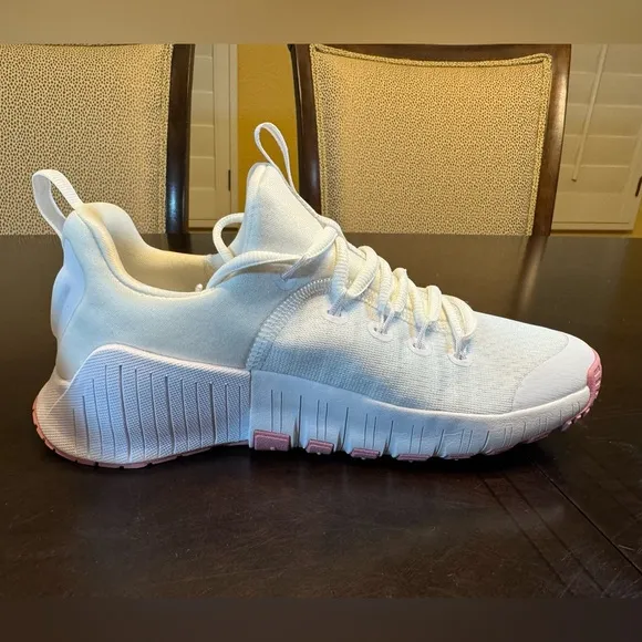 New Nike Free Metcon 6 White Pink Sneakers Shoes Size US 7.5
