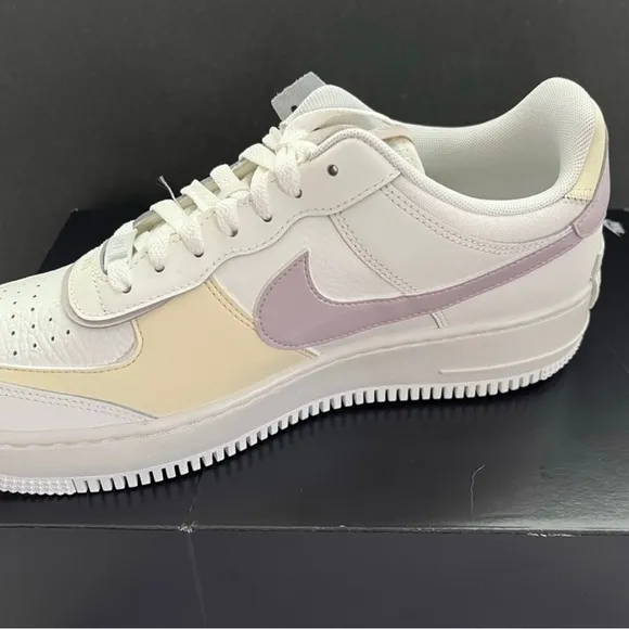 New Nike Women’s Air Force One Shadow Shoes Size: 12