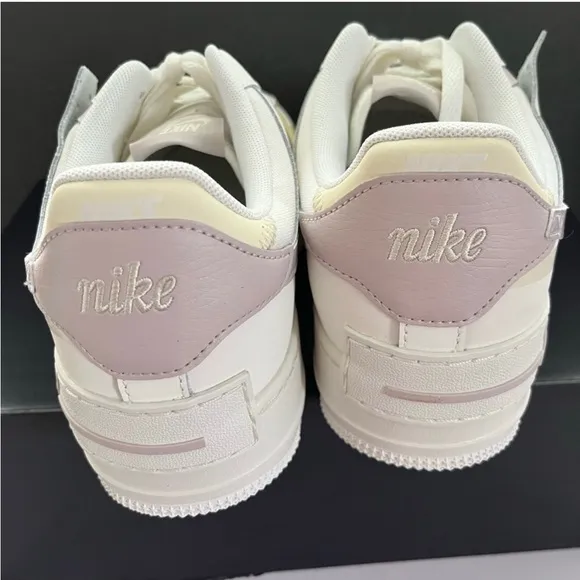 New Nike Women’s Air Force One Shadow Shoes Size: 12
