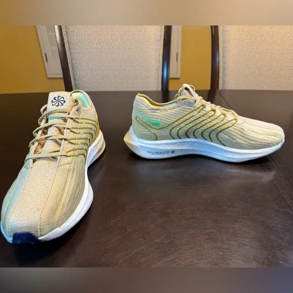 New Nike Zoom Pegasus Turbo Sesame Sneaker Shoes Size US 10.5