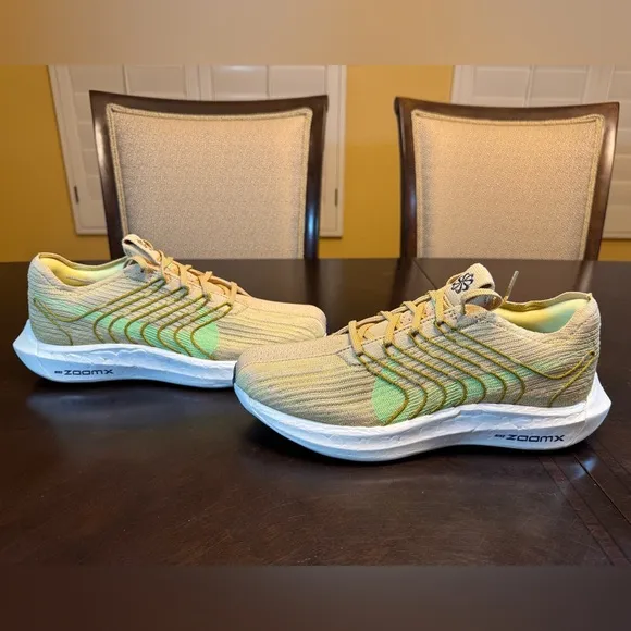 New Nike Zoom Pegasus Turbo Sesame Sneaker Shoes Size US 10.5