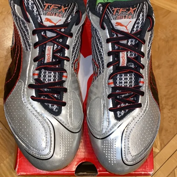 NEW!! Puma Complete TFX Miler Mens track &amp; field spike shoes Size 8