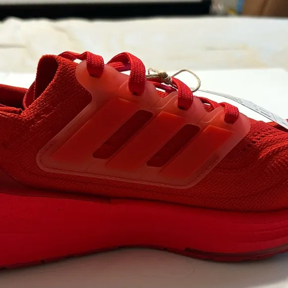 NEW Unisex Adidas  RED Ultraboost Light Shoes m8 w9