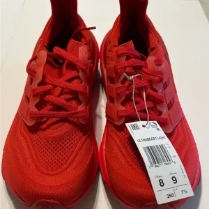 NEW Unisex Adidas  RED Ultraboost Light Shoes m8 w9