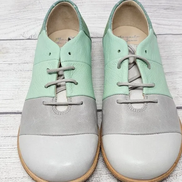 New without Box Mannela de Juan Kids Oxford Shoes Size US 13/EU 31‎