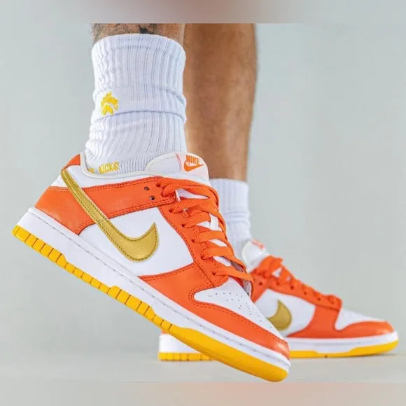 NEW Women Nike Dunk Low Orange University Gold 8.5 Women 7 Men