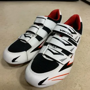 New women’s cycling or spinning shoes 🚵‍♀️