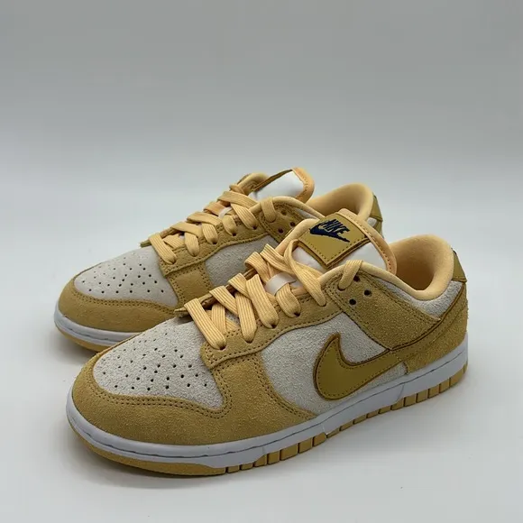 New Women’s Nike Dunk Low LX Yellow/White DV7411-200 NWOB