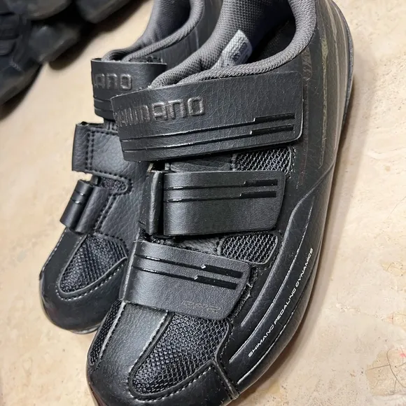New women’s shimano cycling/ racing/ spinning shoes 🚵‍♀️
