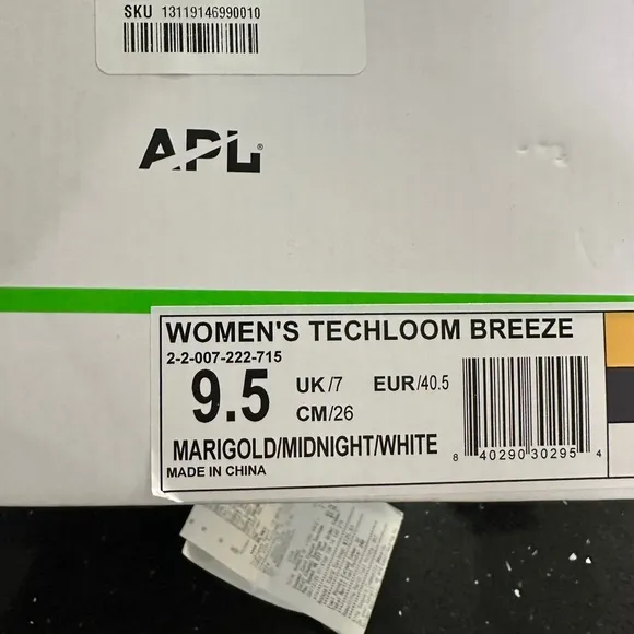 NIB APL TechLoom Breeze Marigold/Midnight/White Unisex- Men’s 8 women’s 9.5