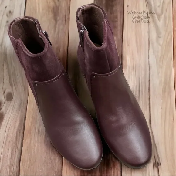 NIB Clarks Emily Low Boot Leather Ankle Boots Booties Burgundy 8.5M