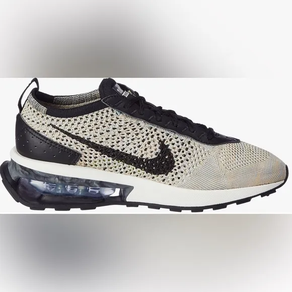 NIB Nike Air Max Flyknit Racer Women’s Shoes 7.5 Sesame/Black-OceanCube