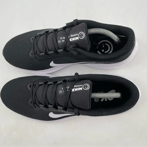NIB! 👞 Nike Air Winflo 10 Black White LaceUp Low Top Running Shoes - M/10.5-W/12