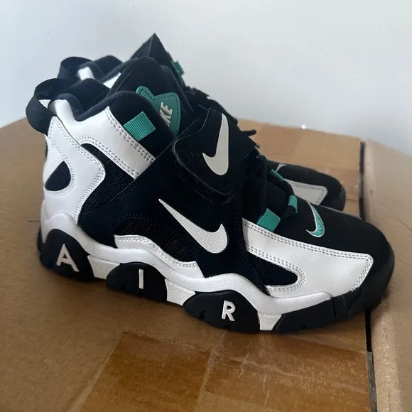 Nike Air Barrage Mid AT7847-001 shoes - Aqua
