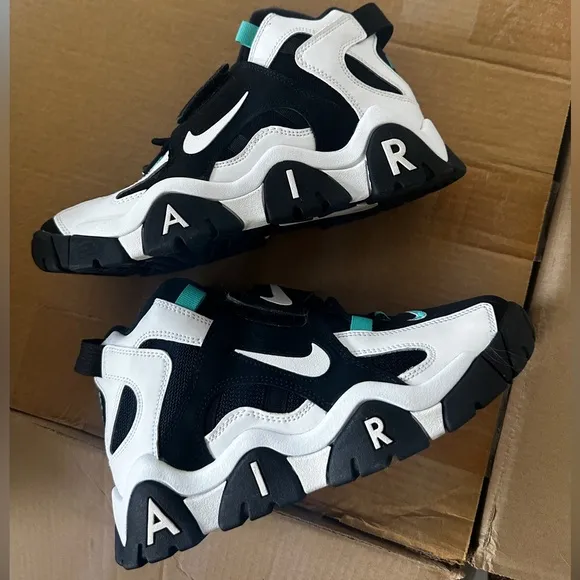 Nike Air Barrage Mid AT7847-001 shoes - Aqua