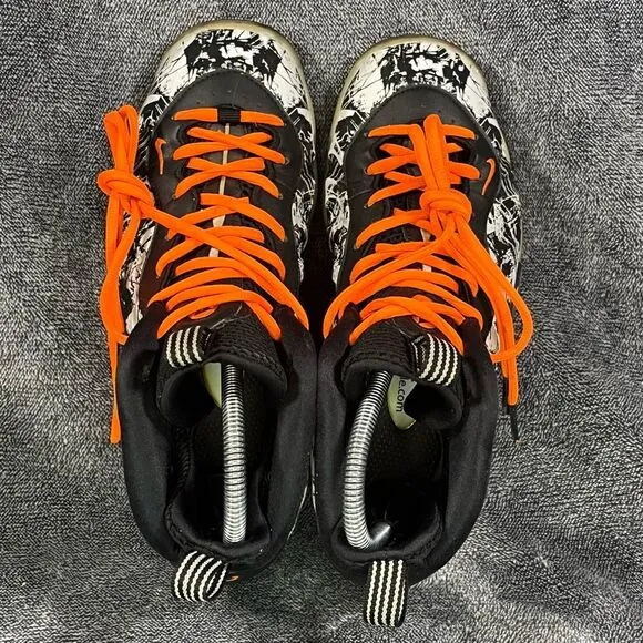 Nike Air Foamposite One Shattered Backboard Black White 6Y / women’s 7.5
