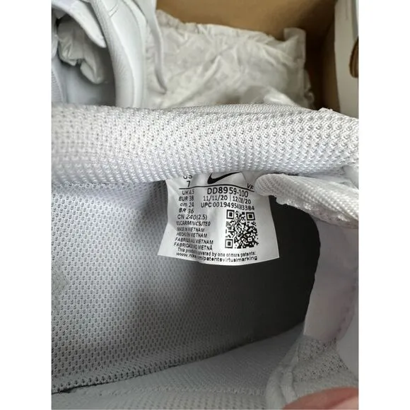 Nike Air Force 1 '07 in White NEW NIB Women’s 7