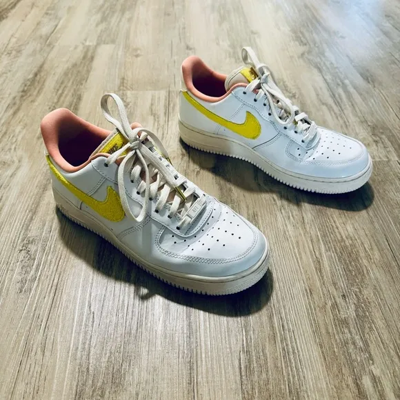 Nike Air Force 1 ‘07 Low LX Mama Sneakers Shoes Women’s Size 9