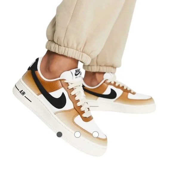 Nike Air Force 1 '07 Low Shoes Sneakers Womens 5 Ale Brown Black DO6682-200 EUC