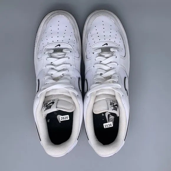 Nike Air Force 1 ‘07 White Black Shoes Men’s Sz 10.5