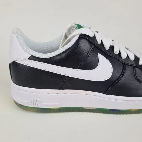 Nike Air Force 1 LE Black Unisex Sneakers SZ 5.5 Youth = 7 Women's