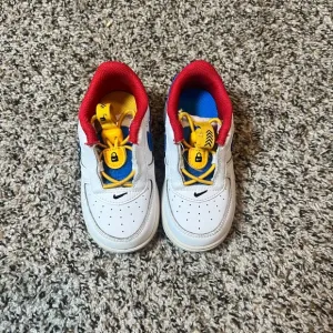 Nike Air Force 1 LV8 Toddler Sneakers White Blue Red Yellow Shoes 7C
