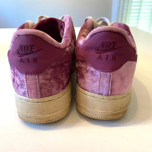 Nike Air Force 1 LV8 Velvet Tea Berry 849345-601 Boys‎ 7Y Girl’s 8.5Y