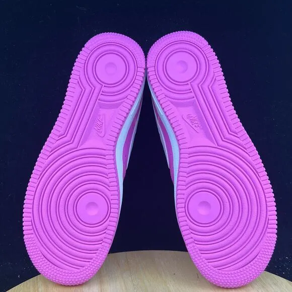 NIKE AIR FORCE 1 PLAYFUL PINK WHITE FV5948-600-SIZE 6Y/ 7.5 Women’s Barbie