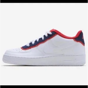 Nike Air Force 1 red Obsidian’ Low Sneakers, size 7 youth, women’s 8.5