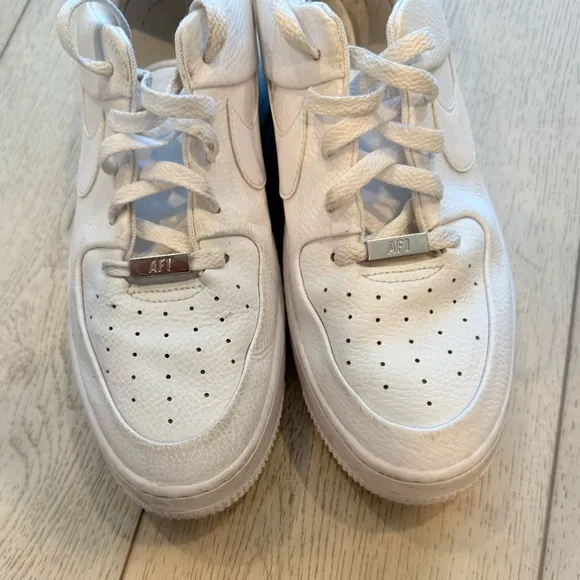 Nike Air Force 1 White Leather Shoes Size W12 / M10