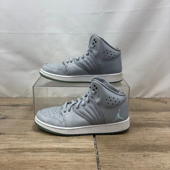 Nike Air Jordan 1 Flight 4  Basketball Shoes Youth 6.5 Women’s 8 (828237-041)