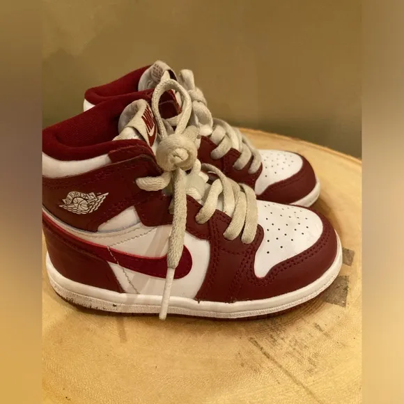 NIKE AIR JORDAN 1 HIGH OG (TD) WHITE/TEAM DARK RED (FD1413 160) Toddler Sz-7C