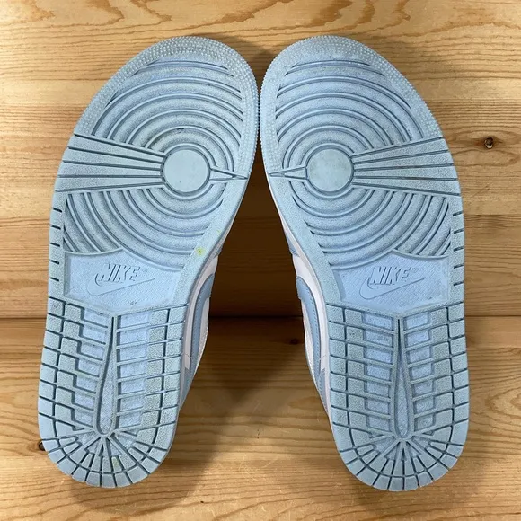 Nike Air Jordan 1 Low Lifestyle Shoes Size Women’s 8.5 White Ice Blue DC0774-141