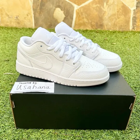 Nike Air Jordan 1 Low triple white shoes