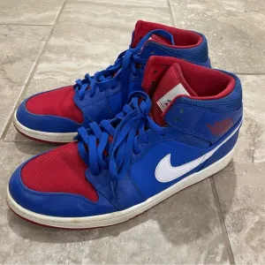 NIKE Air Jordan 1 Men’s Detroit Pistons Basketball Shoes 11 Blue Red 554724-407
