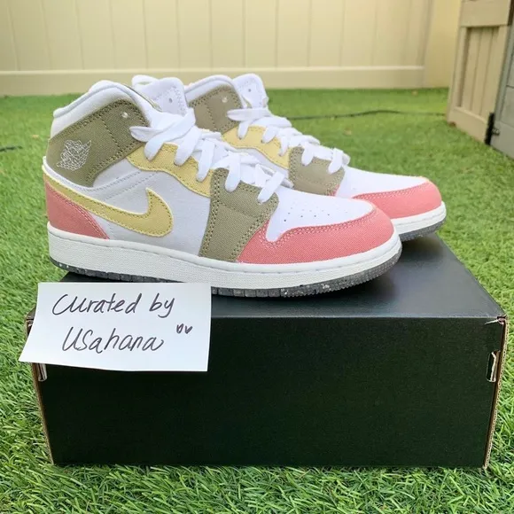 Nike Air Jordan 1 mid GS White pastel shoes