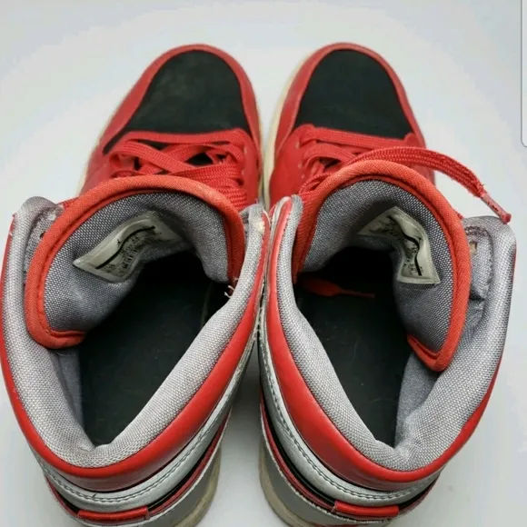 Nike Air Jordan 1 Mid Men’s Athletic Shoes Size 10 Fire Red Cement 554724-603