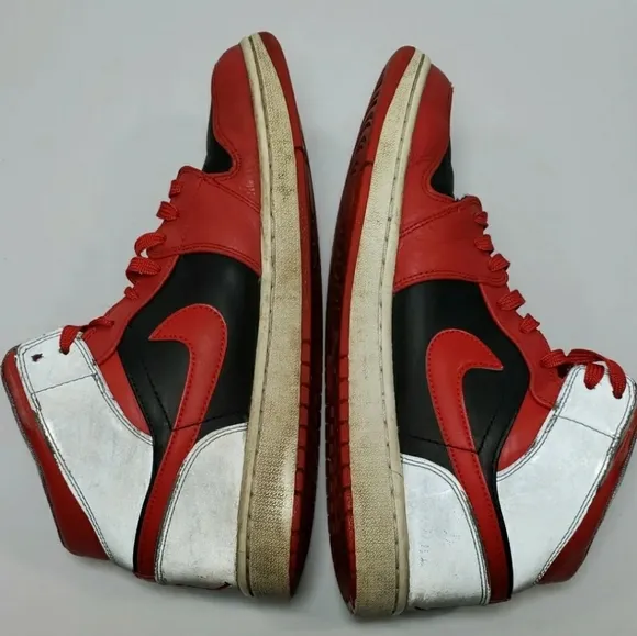 Nike Air Jordan 1 Mid Men’s Athletic Shoes Size 10 Fire Red Cement 554724-603